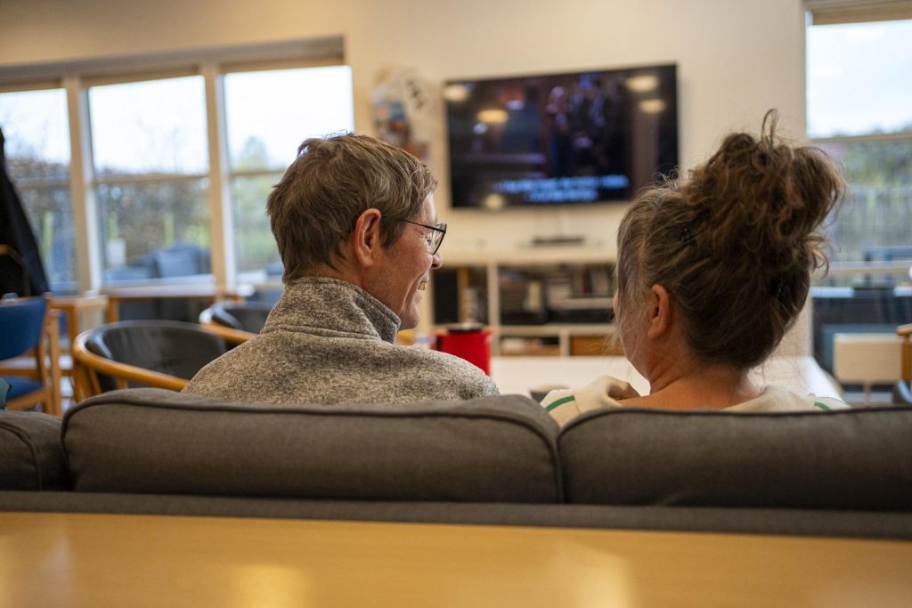 Nyt projekt skal styrke samarbejdet mellem personale og pårørende på Filadelfia Døgn- og dagtilbud